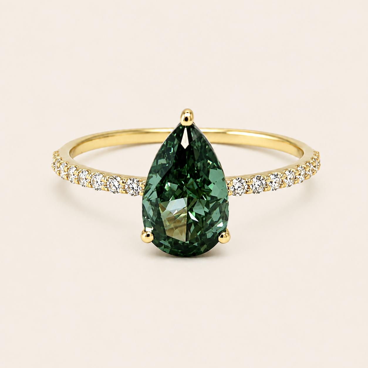 1,00 karat pæreformet grøn diamantring - 14 kt. gulguld