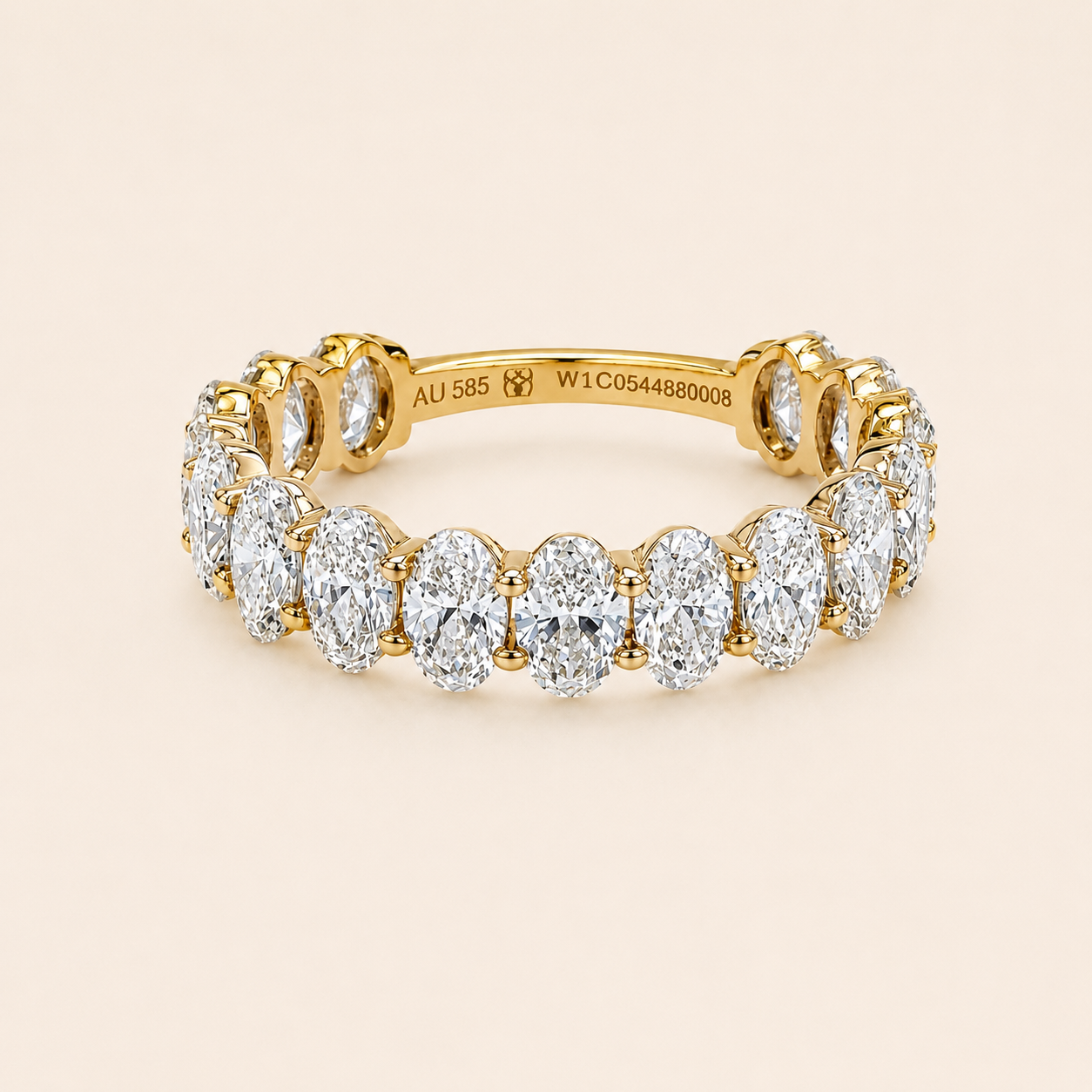 Oval diamantring 3,09 karat - 14 kt. guld