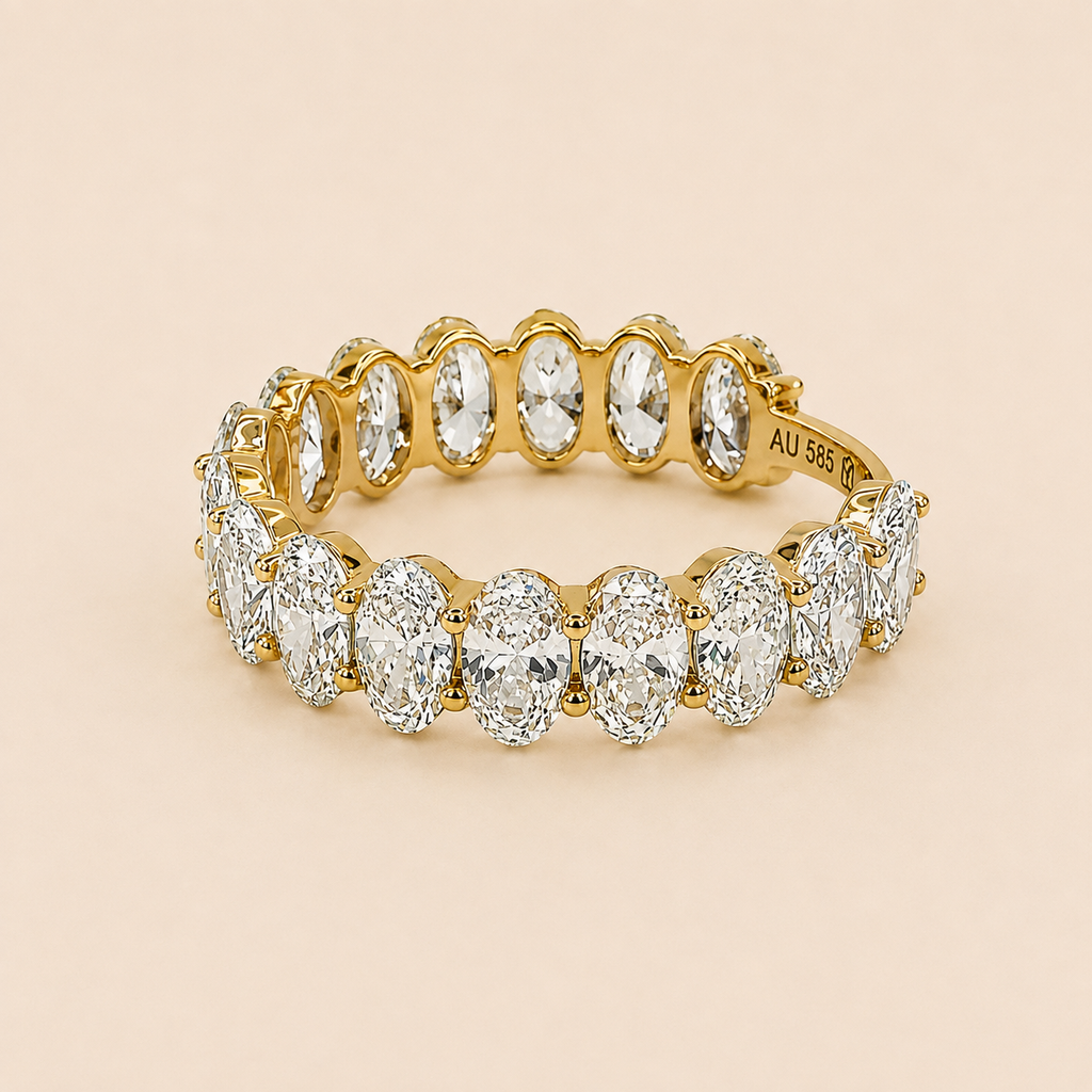 Oval diamantring 3,09 karat - 14 kt. guld